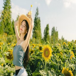 厨房激战：饥荒中的老奶奶能睡觉吗？揭开生存与策略的秘密